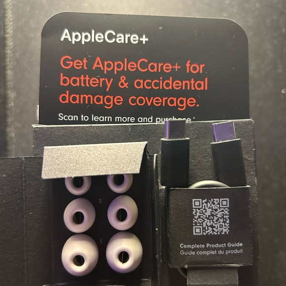 Beats Studio Buds + - Picture 3 of 5